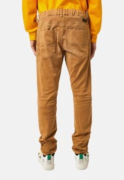 Diesel KROOLEY - Jean droit Rabais jeans normale homme -Boutique France Diesel c655ec4529e040be911bb8bc8f8c471f