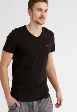 Diesel UMTEE-JAKE 3 PACK - Caraco Produit de première qualité sous-vêtements col en v homme -Boutique France Diesel c959cbb965c44ca3b8e7eaaa76aa6702
