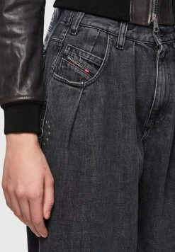 Produit de première qualité Diesel Jean boyfriend jeans femme femme -Boutique France Diesel cb1cf4ddb3e64564a25c91ae0c082744