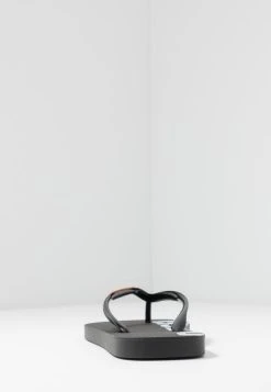 Un Tarif Préférentiel Diesel SA-BRIIAN - Tongs sandales ouvert homme -Boutique France Diesel cda614575c114f2694460cab3e730594