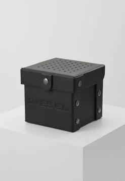 Authentique 100% Diesel GRIFFED - Montre à aiguilles montres et bijoux boucle déployante male -Boutique France Diesel cef79a4105ed423786b56104e34a8408