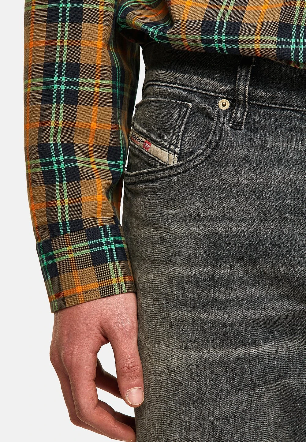 Vendre Diesel Jean droit jeans normale homme 4 Vendre Diesel Jean droit jeans normale homme – Image 4