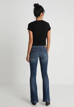 Meilleure qualité Diesel D-EBBEY - Jean bootcut jeans normale female 8 Meilleure qualité Diesel D-EBBEY - Jean bootcut jeans normale female -Boutique France Diesel d2ea5dcb6f8c4ac4b605440178541e3e