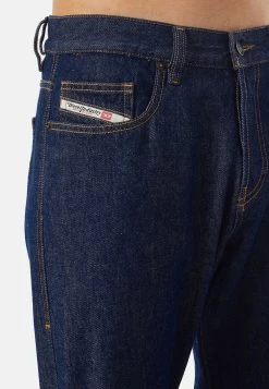 Diesel Prix Accessible VIKER - Jean droit jeans normale homme -Boutique France Diesel d7b036c9be644c208879cc044399d91e
