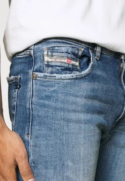 Diesel Prix Bradés Jean droit jeans normale male 42 Diesel Prix Bradés Jean droit jeans normale male -Boutique France Diesel daadb2dda4aa4fedb194179868f50cc2