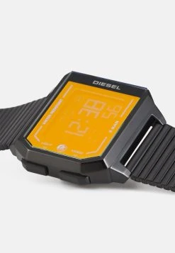 Prix Dégriffé Diesel CHOPPED UNISEX - Montre à affichage digital montres et bijoux fermoir coulissant -Boutique France Diesel db61483b157e4be28ac37a15b93edd5b