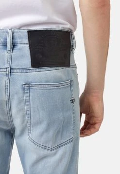 Prix Sacrifiés Diesel D-AMNY - Jean slim jeans normale homme 10 Prix Sacrifiés Diesel D-AMNY - Jean slim jeans normale homme -Boutique France Diesel dc406a75e106412fbfcd1a4bc588463b