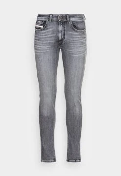 Réduction Diesel 1979 SLEENKER - Jean slim jeans normale homme -Boutique France Diesel dc547894b57d48d9bdf472bd012c1db5 7