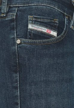 Diesel SLANDY LOW - Jeans Skinny Promos basse femme -Boutique France Diesel df2edf9c88b042be83d1587bd9b0bd21