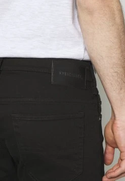 Prix Réduit Diesel D YENNOX - Jean slim jeans basse male -Boutique France Diesel dfae69603dfd49d09c5bdabfe9d4b83f