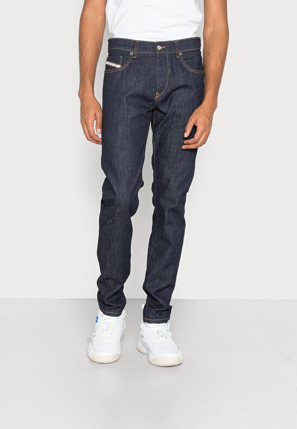 Diesel 2019 D-STRUKT - Jean droit Prix Dégriffé jeans normale male 1 Diesel 2019 D-STRUKT - Jean droit Prix Dégriffé jeans normale male