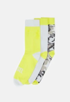 Authentique 100% Diesel SKM-RAY-THREEPACK 3 PACK - Chaussettes sous-vêtements & chaussettes camouflage homme 6 Authentique 100% Diesel SKM-RAY-THREEPACK 3 PACK - Chaussettes sous-vêtements & chaussettes camouflage homme -Boutique France Diesel e1f40d4d52e24412bdb85788c8e2a798 1