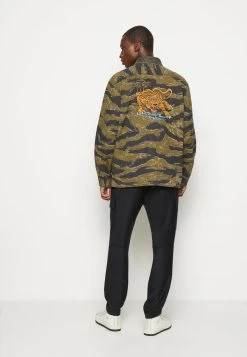 Diesel S-BUNNELL-CMF - Chemise Prix Gelé chemises col kent homme -Boutique France Diesel e3f17a292caa4dbd8e3a1ea73fc412f7