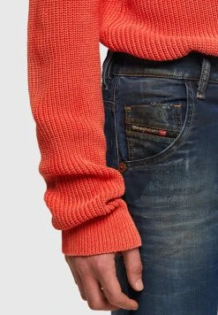 Prix Accessible Diesel KROOLEY - Jeans fuselé normale homme -Boutique France Diesel e518d950434447f3bda95568f57971da