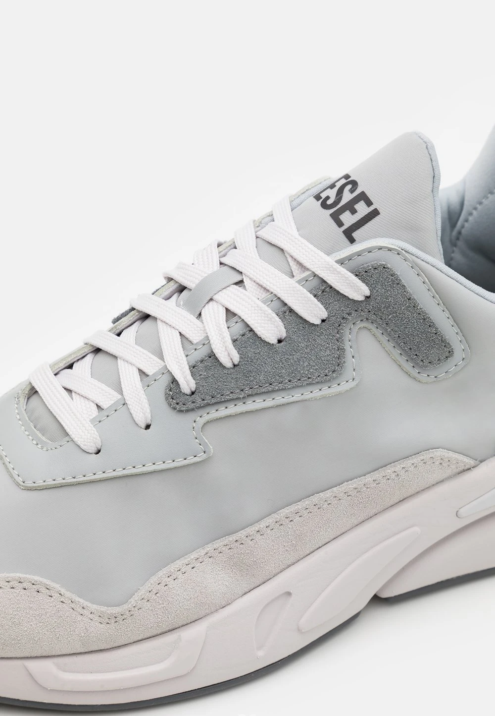 50% Off De Vente Diesel S-SERENDIPITY LC - Baskets basses sneakers rond male 6 50% Off De Vente Diesel S-SERENDIPITY LC - Baskets basses sneakers rond male – Image 6