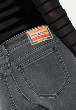 Diesel Promos 1969 D-EBBEY - Jean flare jeans haute female -Boutique France Diesel eb4f030852e143089ca7abfb1fbca4e5