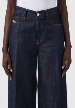 Garantie De Qualité 100% Diesel Jean flare jeans haute femme -Boutique France Diesel eb78a7dde5104acc9c1c4cee99966fd2