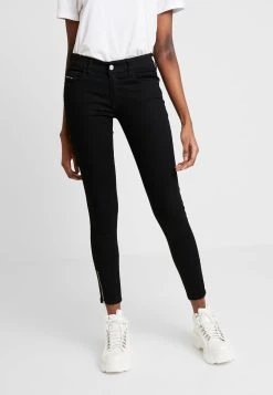 Diesel En promotion SLANDY LOW ZIP - Jeans Skinny normale female