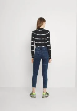 Qualité Excellente Diesel BABHILA - Jean slim jeans haute femme 9 Qualité Excellente Diesel BABHILA - Jean slim jeans haute femme -Boutique France Diesel f12f2638ce584762854945df61917aa9