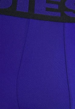 Diesel 3 PACK - Shorty qualité absolue sous-vêtements normale homme -Boutique France Diesel f1e36f32c6174b2ca4fa98ac97db63bf