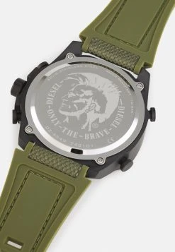 Diesel MEGA CHIEF - Montre à aiguilles Prix Dynamité montres et bijoux boucle ardillon homme -Boutique France Diesel f35853c90efb40a6844629b8ebaa8aa3