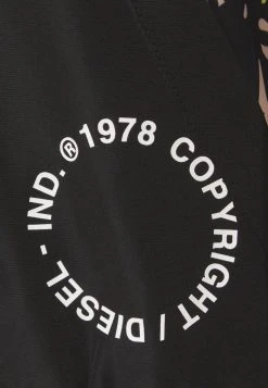 Diesel BFOWT-TRAPS-W - Haut de pyjama Soldes En Ligne lingerie col officier femme 5 Diesel BFOWT-TRAPS-W - Haut de pyjama Soldes En Ligne lingerie col officier femme -Boutique France Diesel f5a08d8a48bf4cbe81fe12e35697391f