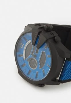 Diesel En promotion MEGA CHIEF - Montre à aiguilles montres et bijoux boucle ardillon homme -Boutique France Diesel f61eff1fcc9f4954bca374a9fa1558c9
