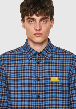 Diesel Chemise Prix Abordable chemises col kent homme -Boutique France Diesel f9564bee771648069842fdc5a5c37bcf