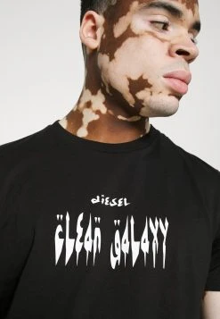 Diesel Prix Avantageux DIEGOS - T-shirt imprimé t-shirts col rond male -Boutique France Diesel fa4679b4f8f9414f93d0129c59ba4be5