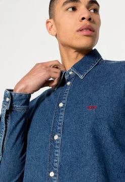 Diesel D SIMPLY - Chemise excellente qualité chemises col kent homme 9 Diesel D SIMPLY - Chemise excellente qualité chemises col kent homme -Boutique France Diesel fbc3174cb04740b492c0c2bdfcfdff54